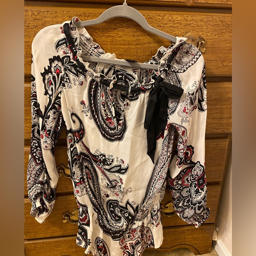WHBM Top
